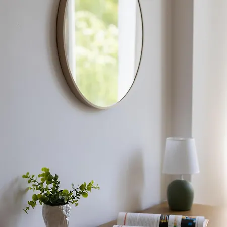 Lejlighed Bright With A Balcony In By Renters